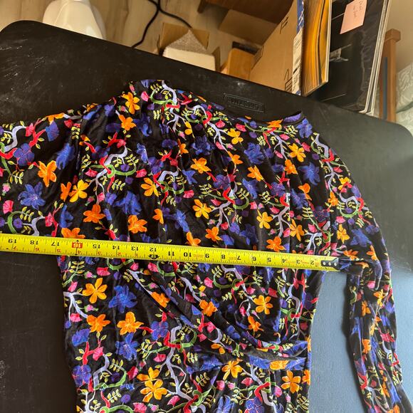 Vibrant Modern Statement: Zara Trafaluc Floral Ruched Mini Dress - Picture 12 of 13